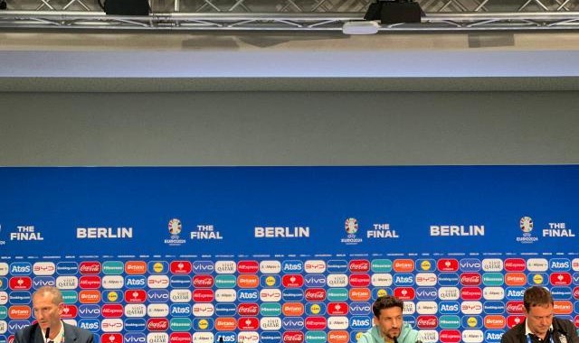 九游体育娱乐-德拉富恩特撑起团结旗帜，纳瓦斯静待最后一舞