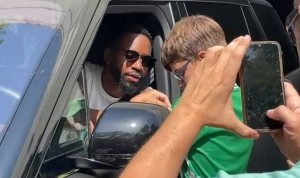 被问是否会留在贝蒂斯，巴坎布：我不能说