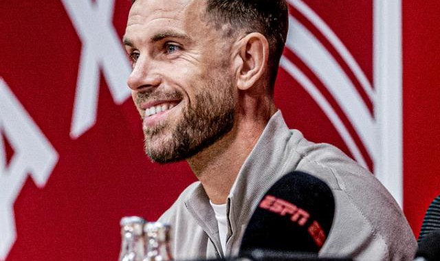 九游体育APP-亨德森：我绝不会批评沙特联赛，向性少数群体道歉