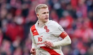 德天空：法兰克福将签下美因茨前锋布尔卡特，转会费最高2300万欧